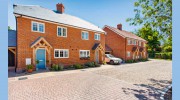 R J S Builders